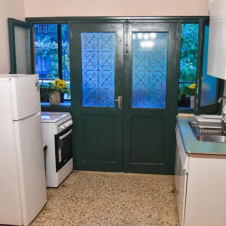 Sophias Bed & Breakfast 4*