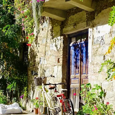 Bed & Breakfast Sophias Askas